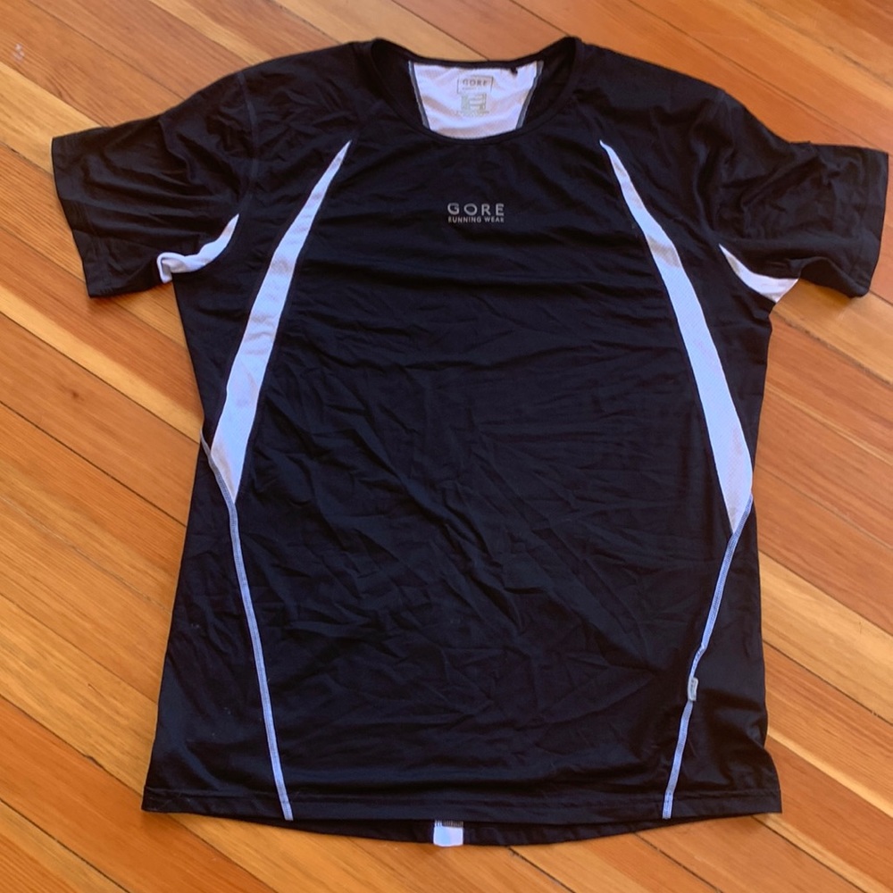 Gore workout shirt
